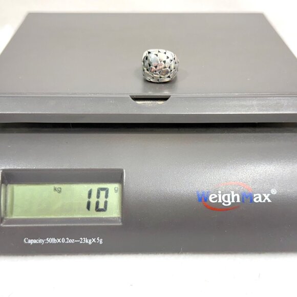 Sterling Silver Dome Ring w/Pebbled/Cobblestone Pattern Sterling 10 gm Size 6.5 - Picture 9 of 10